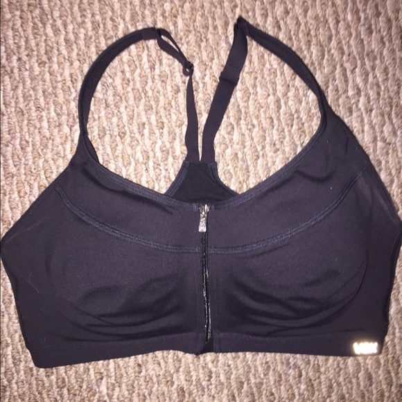 Victoria Secret Knockout sports bra