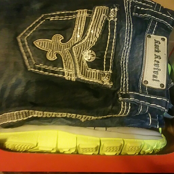 TRADED - Picture 4 of 4