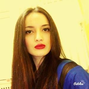 Meet your Posher, Isilda