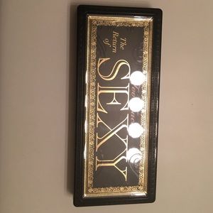 Too faced eyeshadow palette