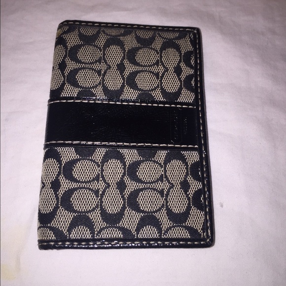 SOLD❌COACH signature wallet