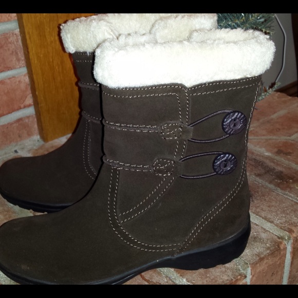 Clark boots
