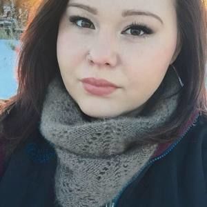 Meet your Posher, Crissy