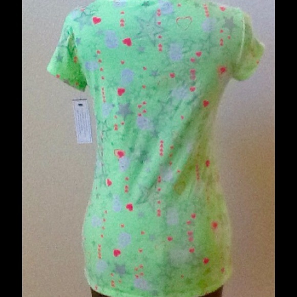 🌸🌸"NWT"🌸🌸 No Boundaries Skull Top - Picture 4 of 4