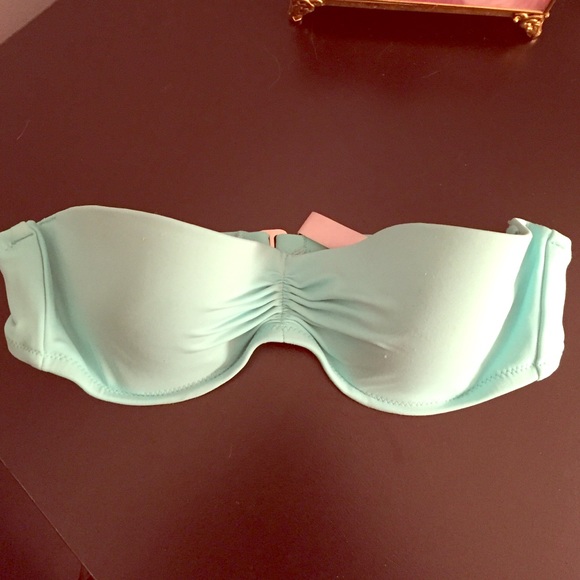 Victoria secret size 32a swimwear top - Picture 1 of 3