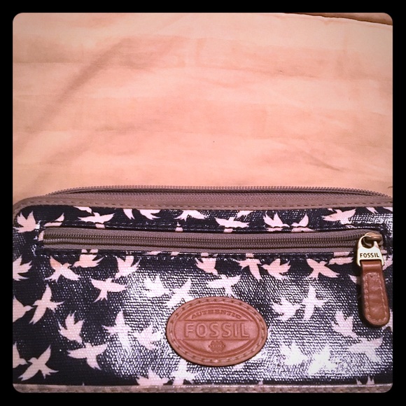 Fossil wallet