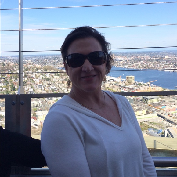 Meet your Posher, Marla