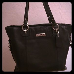👜Authentic Coach Tote
