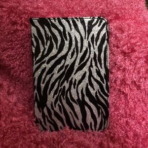 8" tablet cover! Metallic silver and Black. NWOT