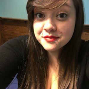 Meet your Posher, Janade