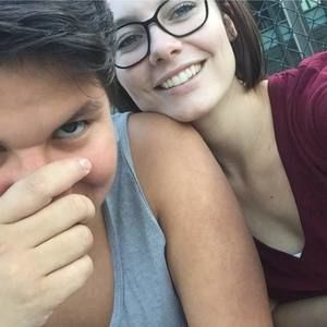 Meet your Posher, Thelmari