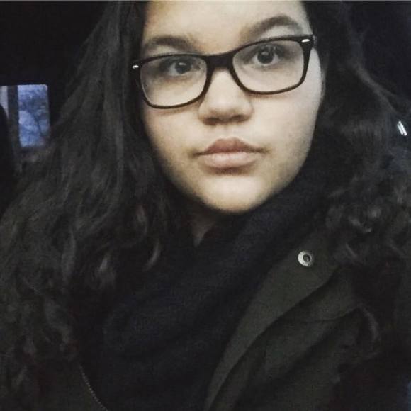 Meet your Posher, Angelica