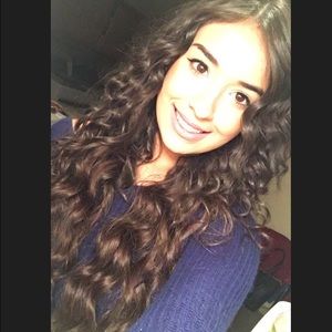 Meet your Posher, Araceli