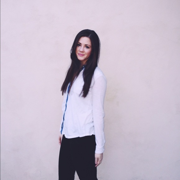 Meet your Posher, Madi - Picture 1 of 1