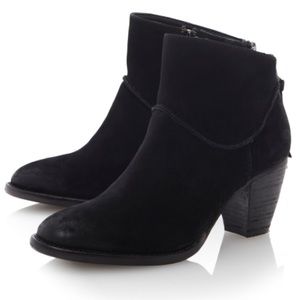 Sale! Steven by Steve Madden "Wesleyy" booties