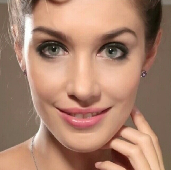 Round Austrian Crystal Earrings - Picture 4 of 4