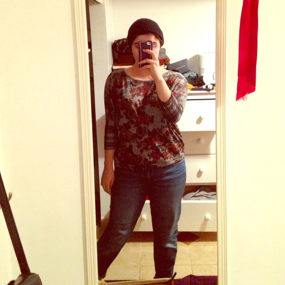 Grey floral dolman sleeved top