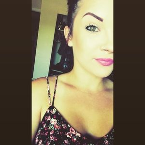 Meet your Posher, Christine