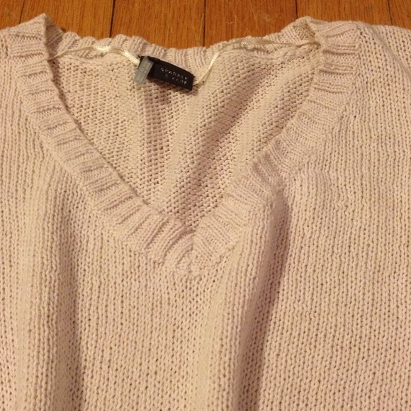 Sparkle & Fade Crop Front Knit Sweater - Picture 4 of 4