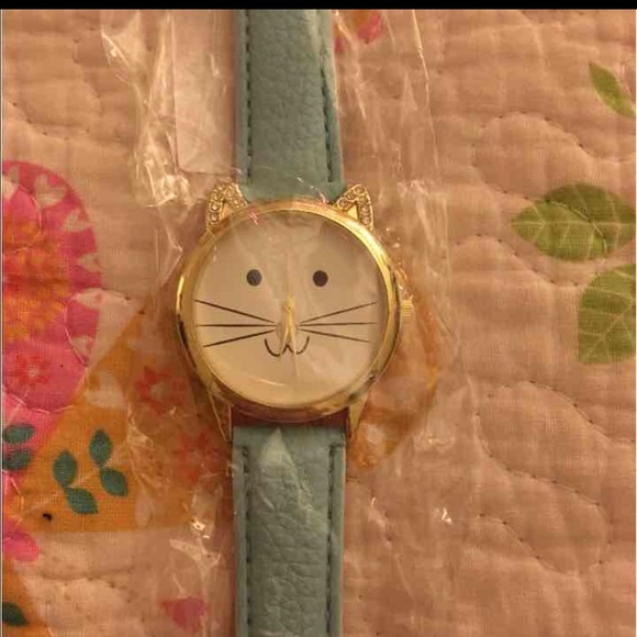 🚫 SOLD ON MERC 🚫 - Picture 2 of 3