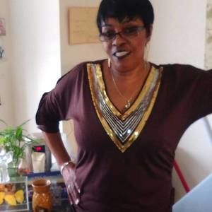 Meet your Posher, Brenda