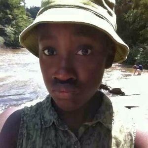 Meet your Posher, Ebony