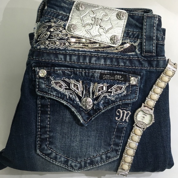 Miss Me Jeans Signature Boot Cut - Picture 5 of 15