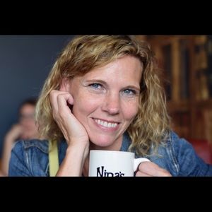 Meet your Posher, Suzanne