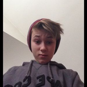 Meet your Posher, Jackson