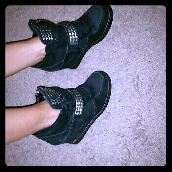Steve Madden wedge sneakers