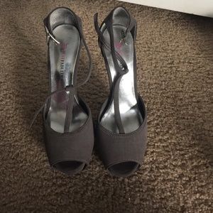 JustFab gray heels