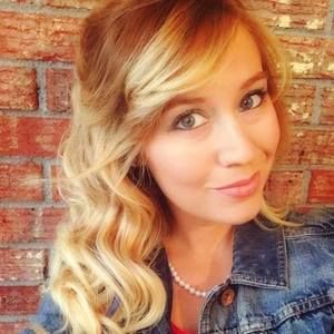 Meet your Posher, Elle