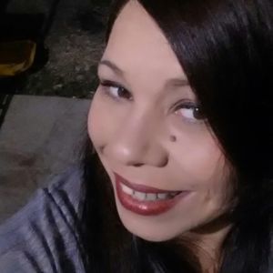 Meet your Posher, Vicky