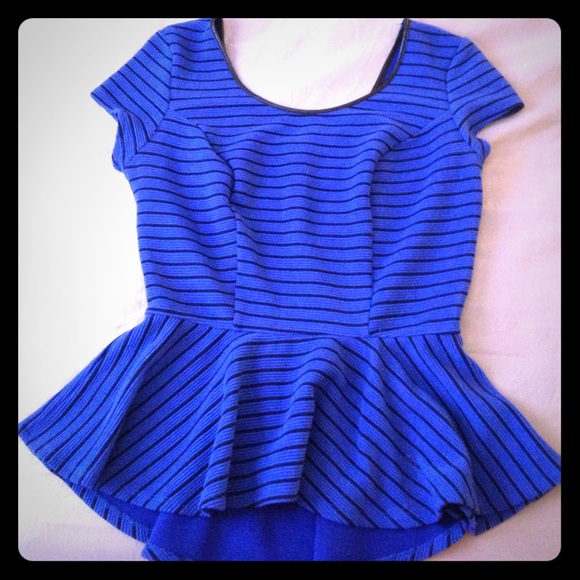 NWOT Fit and Flare Top