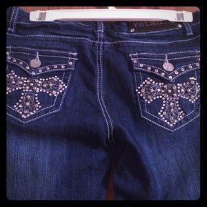 Stretch denim capris