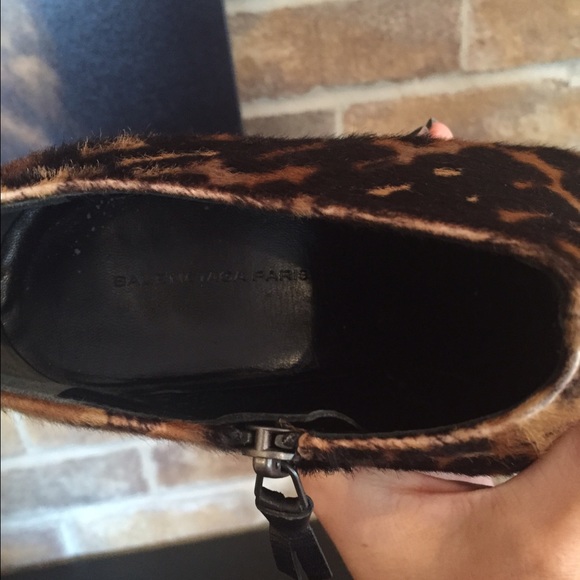 SOLD❤️ Balenciaga calf hair leopard booties - Picture 3 of 4