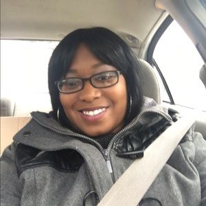 Meet your Posher, Rachelle