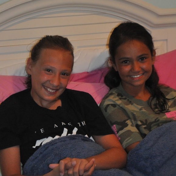 Meet your Posher, Emma - Picture 1 of 1