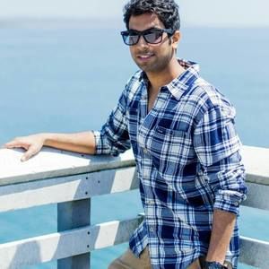 Meet your Posher, Rahil