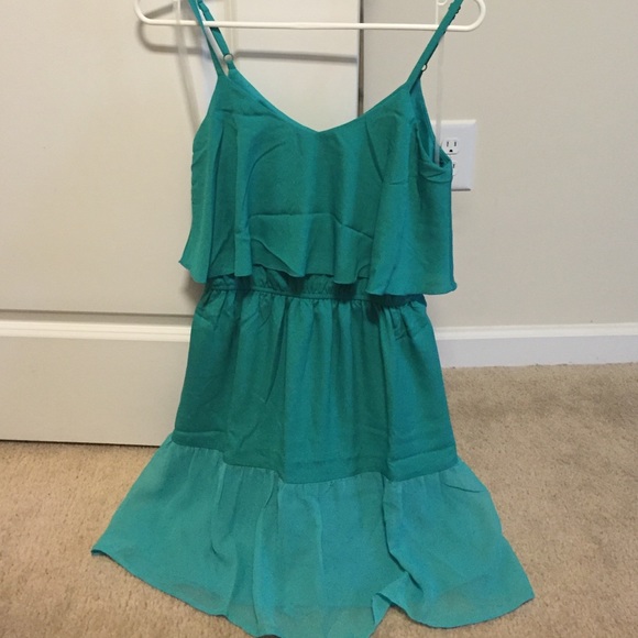 Delia's green summer dress