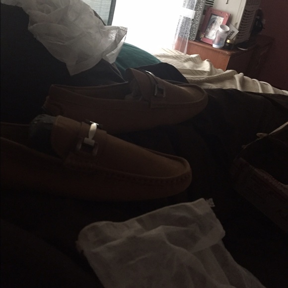 SCAMMER pt2 |PIC 1 MY STUFF |PIC 2-4 WHAT HE SENT - Picture 4 of 4