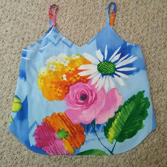 Jams World Tops - Jams World tank