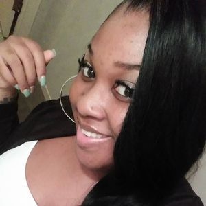 Meet your Posher, Sheneka