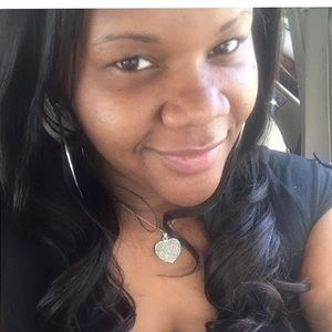 Meet your Posher, Keisha