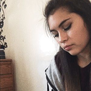 Meet your Posher, Abri