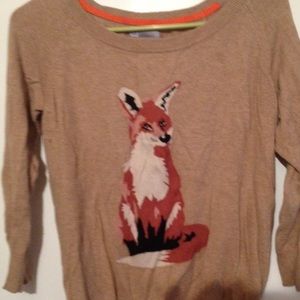 Mid sleeve fox sweater