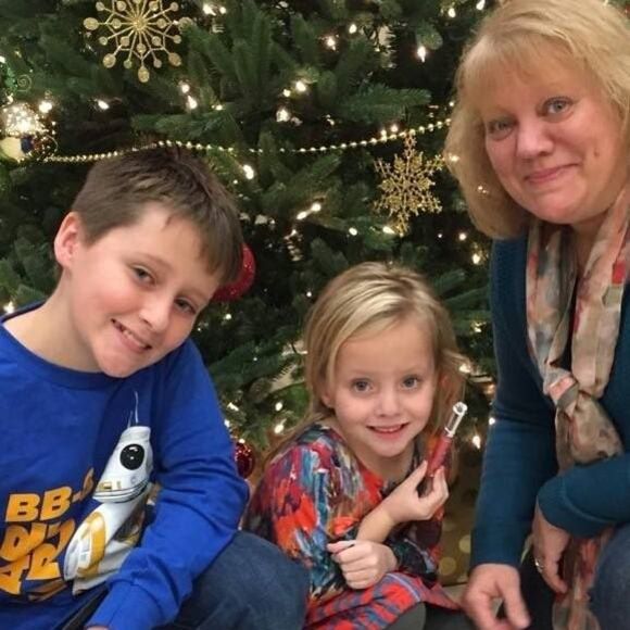 Meet your Posher, Sonya - Picture 1 of 1