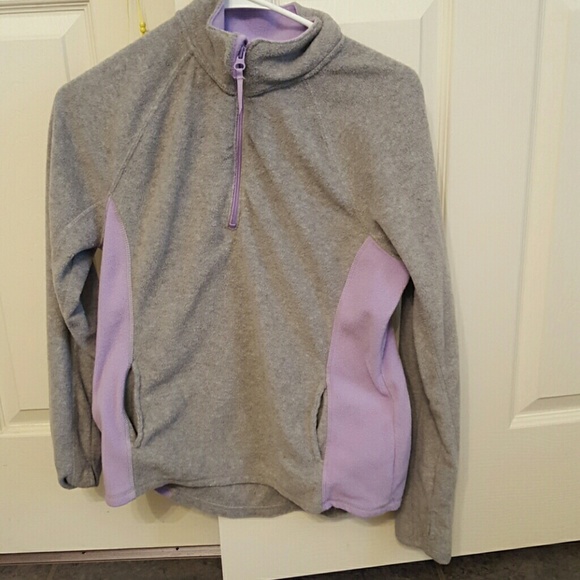 Super comfy SO pull over sweatshirt