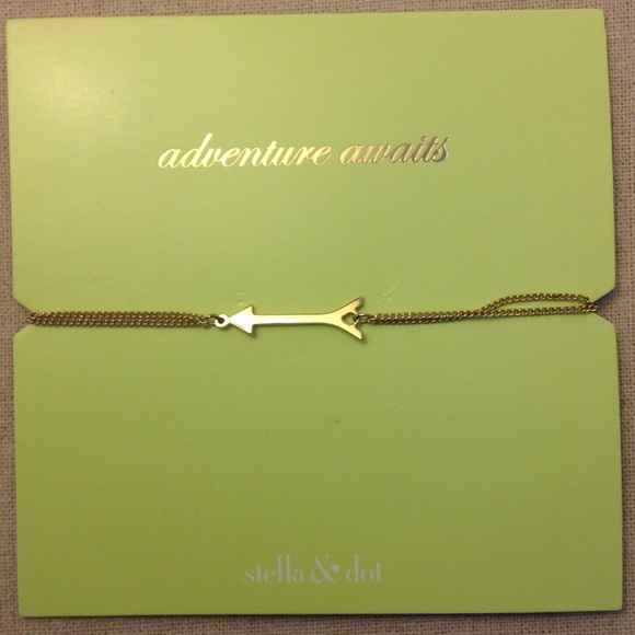 Stella & Dot Wishing Arrow Bracelet