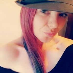 Meet your Posher, Kim